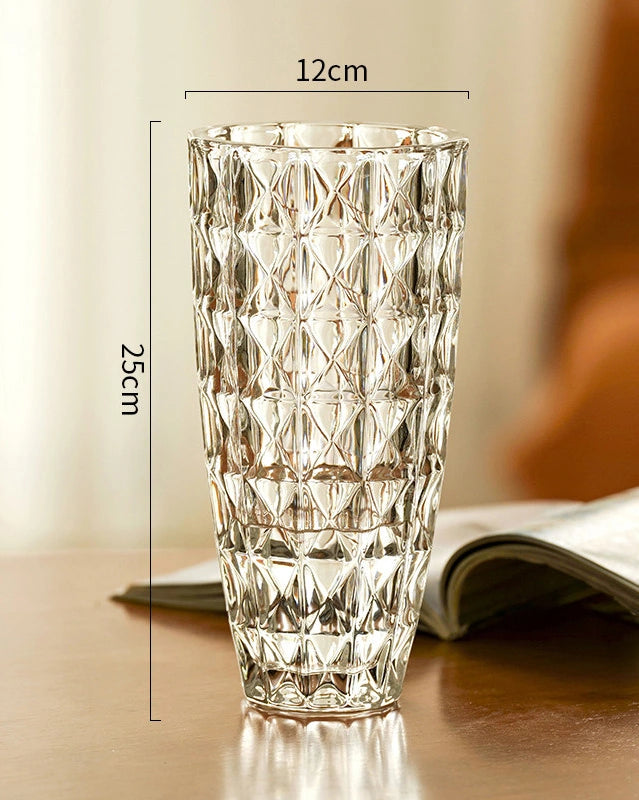 Elegant Diamond Pattern Clear Glass Vase