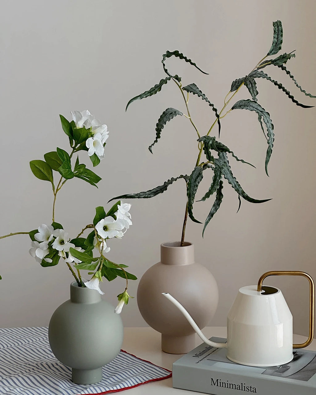 Real Touch Curled Eucalyptus Stem 27"