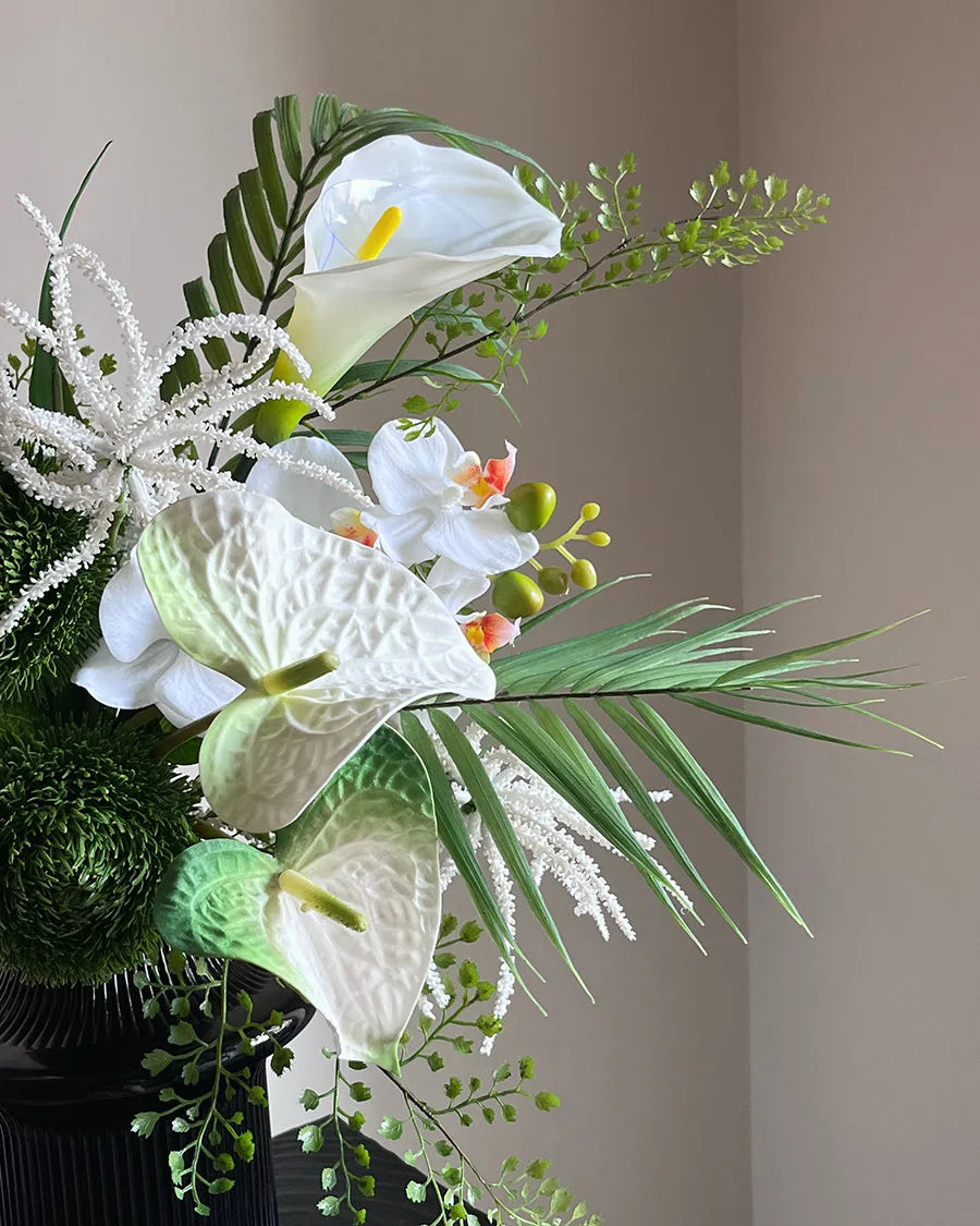 White & Green Floral Set Arrangement