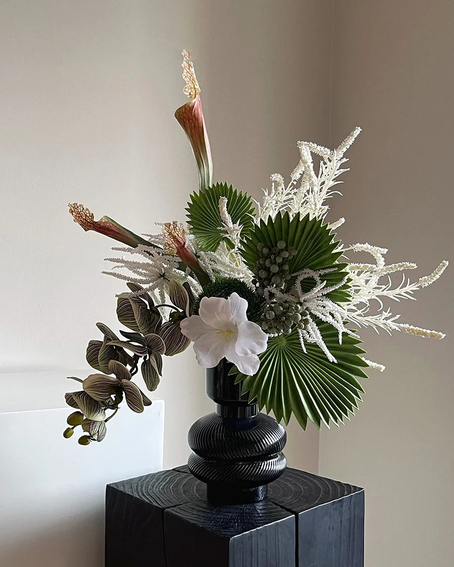 White & Green Floral Set Arrangement